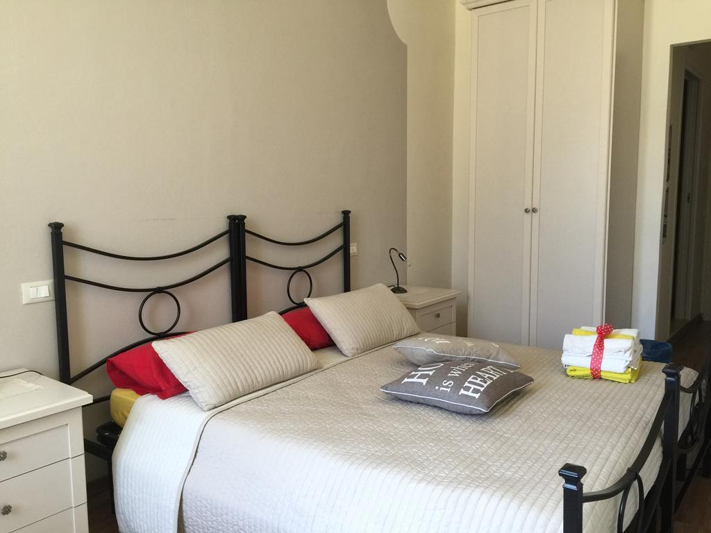 L'Iris B&B Lucca Bagian luar foto